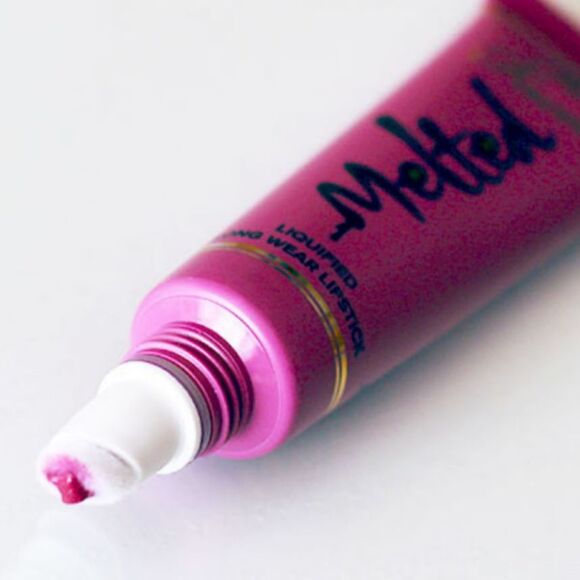 Too Faced Melted Liquified Long Wear Lipstick Melted Berry - NEW - Picture 3 of 4